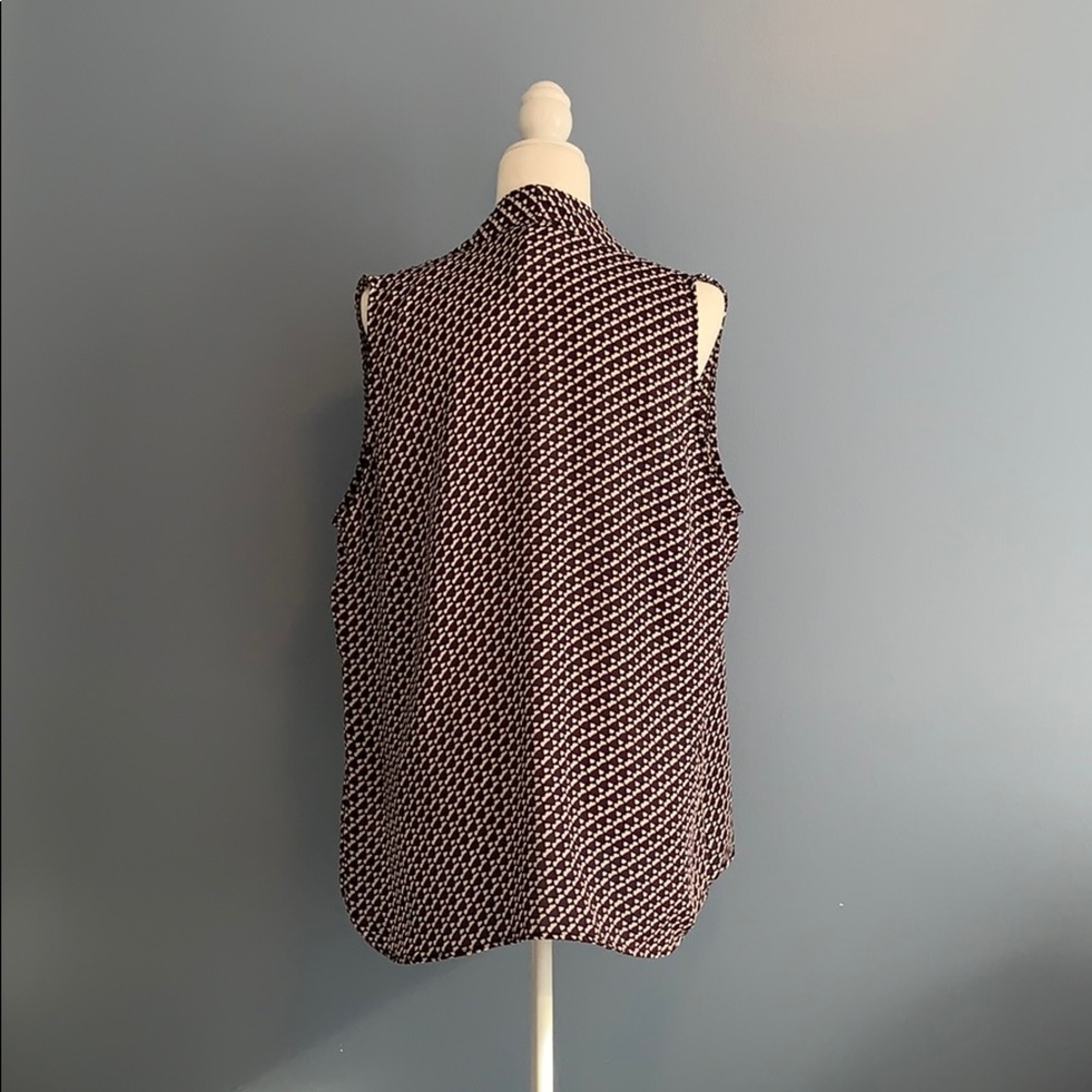 Laundry Professional Geometric Print Shell - Picture 2 of 5